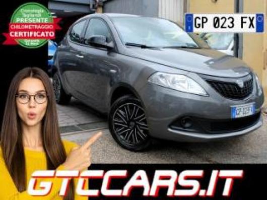 usato LANCIA Ypsilon