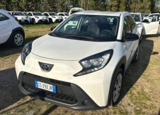 usato TOYOTA Aygo X