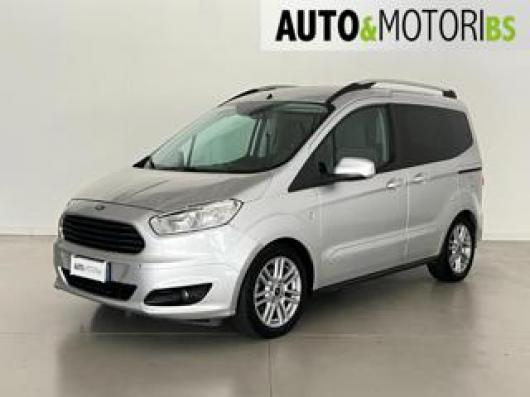 usato FORD Tourneo Courier