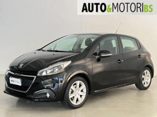 usato PEUGEOT 208