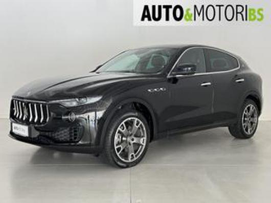 usato MASERATI Levante