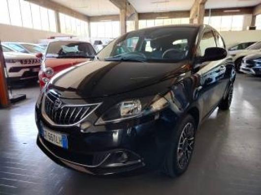 Ypsilon