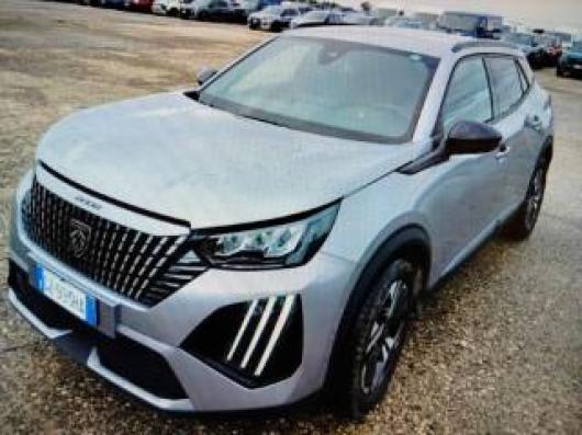 usato PEUGEOT 2008