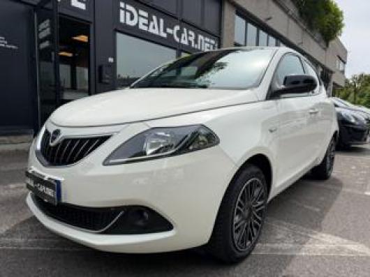 usato LANCIA Ypsilon