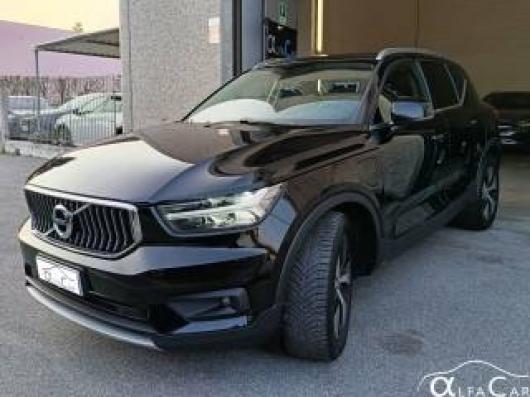 usato VOLVO XC40