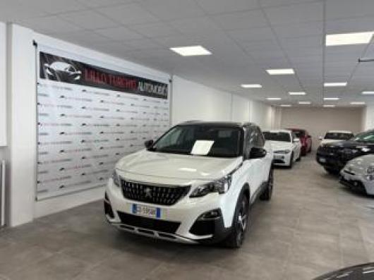 usato PEUGEOT 3008