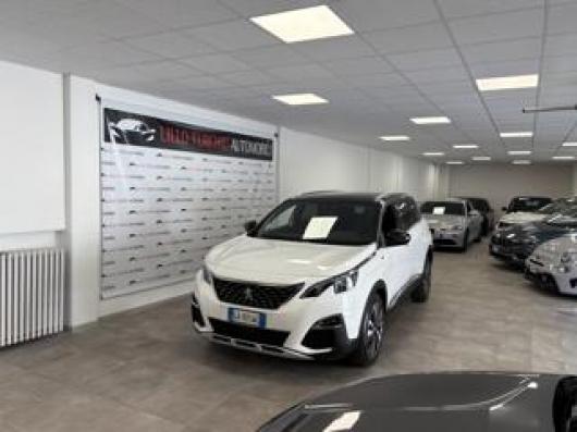 usato PEUGEOT 5008