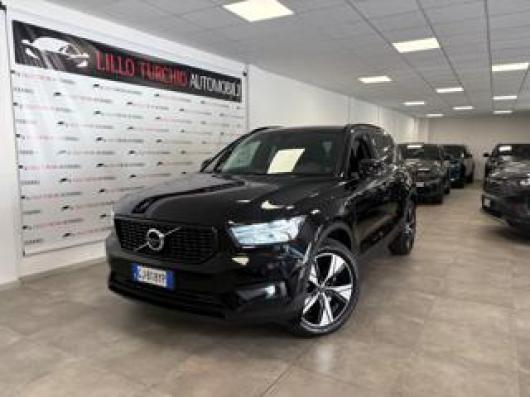 usato VOLVO XC40