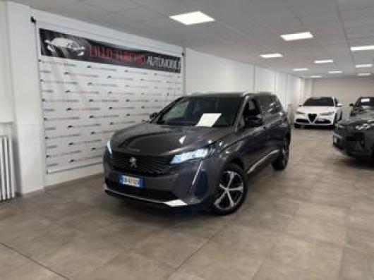usato PEUGEOT 5008