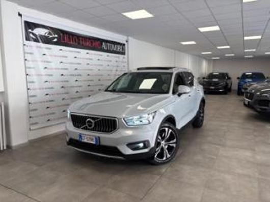 usato VOLVO XC40