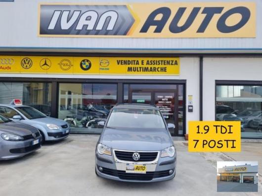 usato VOLKSWAGEN Touran