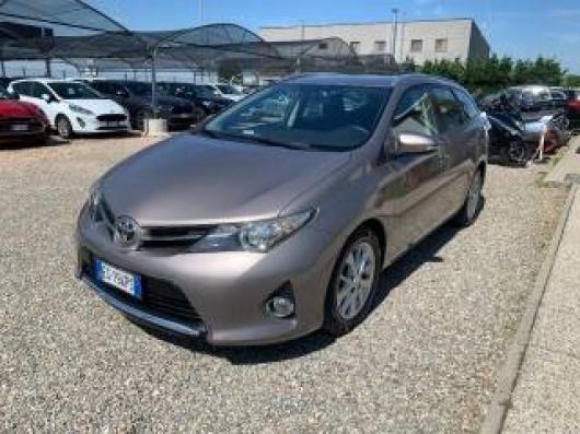 Auris Touring Sports