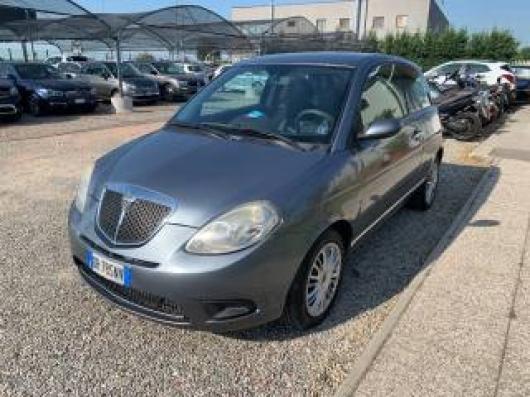 usato LANCIA Ypsilon