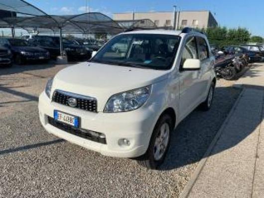 usato DAIHATSU Terios