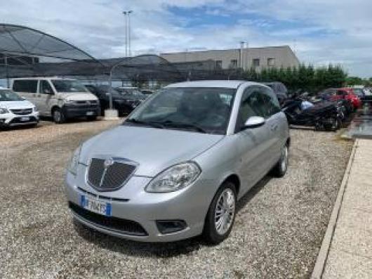 usato LANCIA Ypsilon