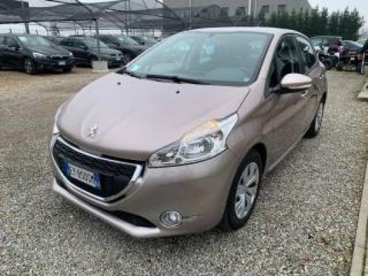 usato PEUGEOT 208