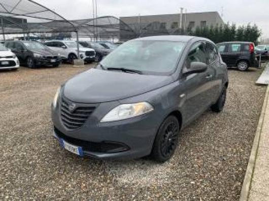 usato LANCIA Ypsilon