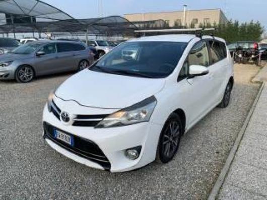 usato TOYOTA Verso