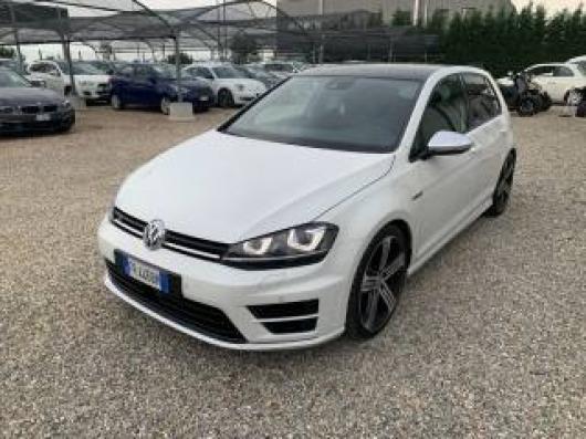Golf R