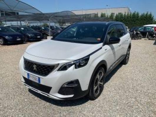 usato PEUGEOT 5008