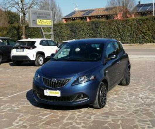 usato LANCIA Ypsilon