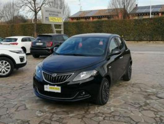 usato LANCIA Ypsilon