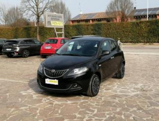usato LANCIA Ypsilon