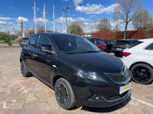 usato LANCIA Ypsilon