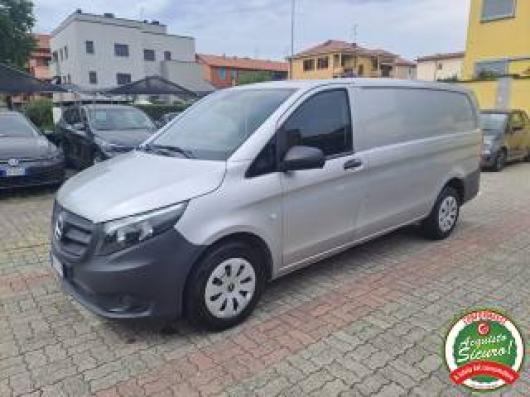 usato MERCEDES Vito