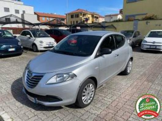 usato LANCIA Ypsilon