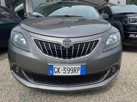 Ypsilon