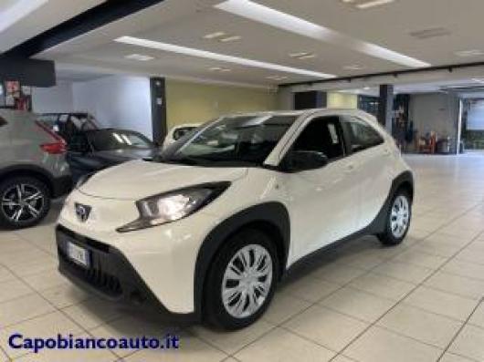 usato TOYOTA Aygo X