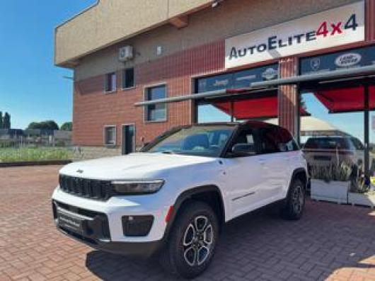Grand Cherokee