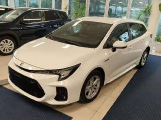 nuovo SUZUKI Swace