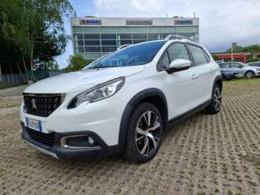 usato PEUGEOT 2008