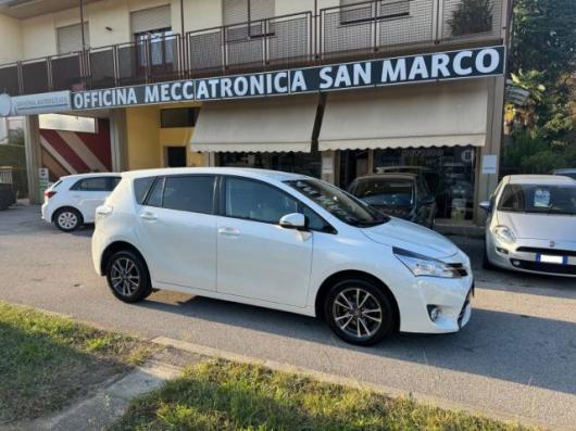 usato TOYOTA Verso