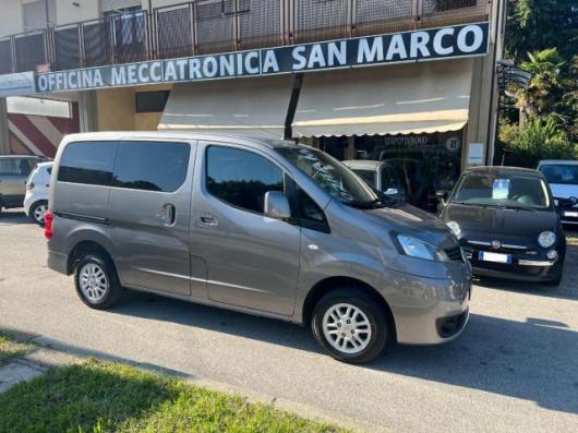 usato NISSAN Evalia