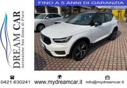 usato VOLVO XC40