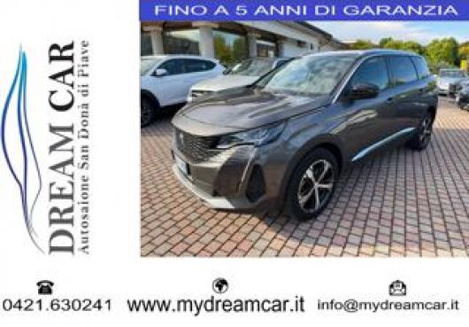 usato PEUGEOT 5008