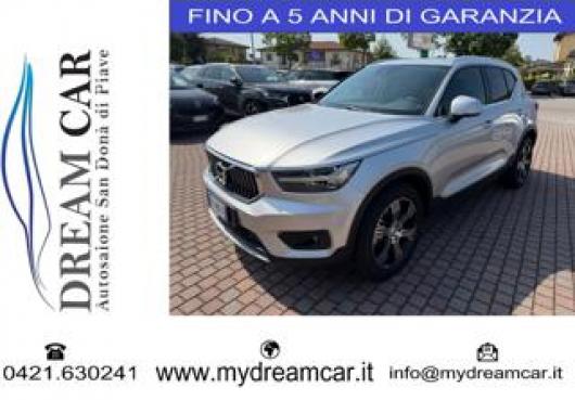 usato VOLVO XC40