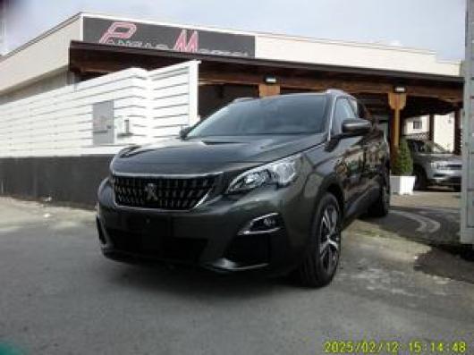 Km 0 PEUGEOT 3008