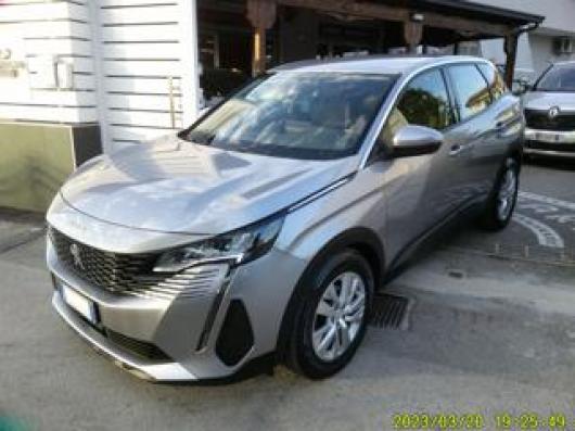 usato PEUGEOT 3008