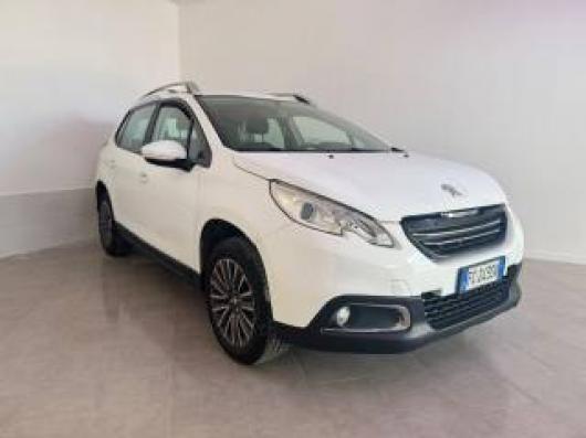usato PEUGEOT 2008