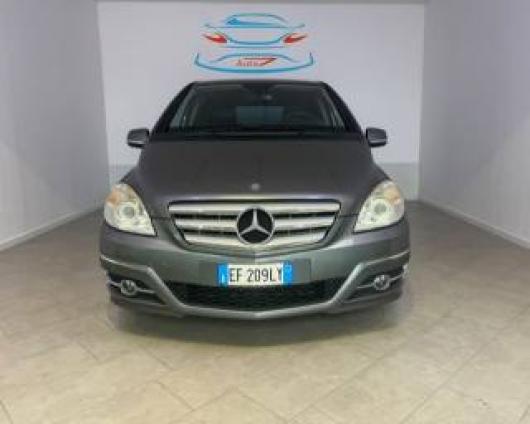 B 200