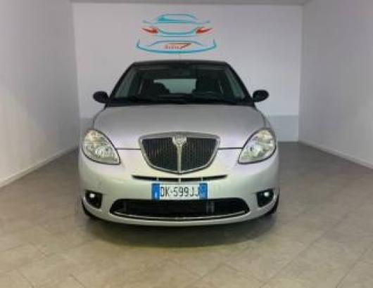 usato LANCIA Ypsilon