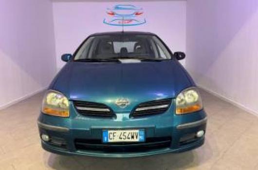 usato NISSAN Almera Tino