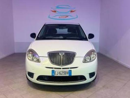 usato LANCIA Ypsilon