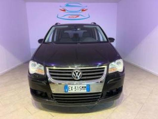 usato VOLKSWAGEN Touran