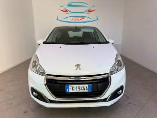 usato PEUGEOT 208