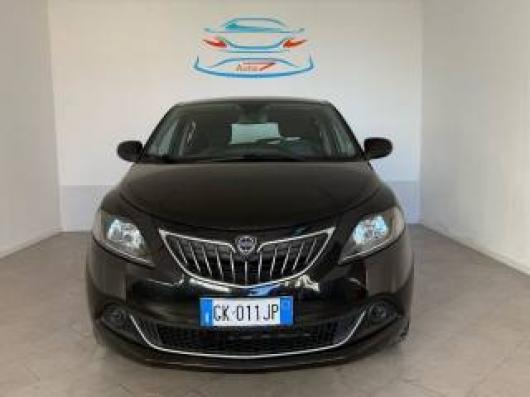 Ypsilon